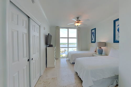 Photo 11 - Crystal Shores West by Southern Vacation Rentals