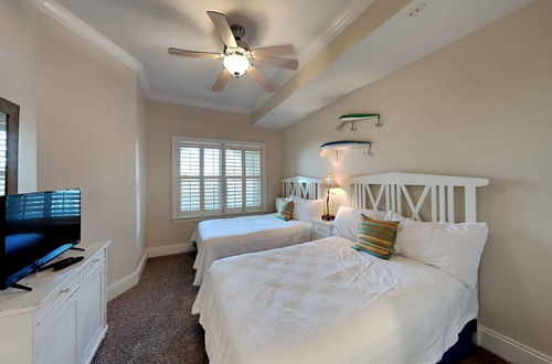 Photo 17 - Adagio by Southern Vacation Rentals