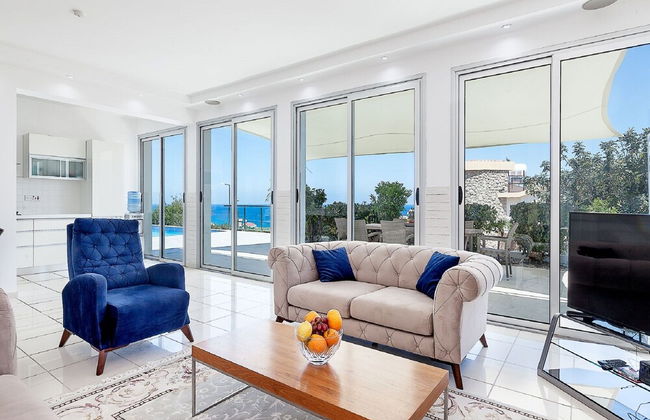 An Executive 3 Bedroom Villa, Private Pool, Ac Wifi in all Rooms, Internet Tv - Foto 7