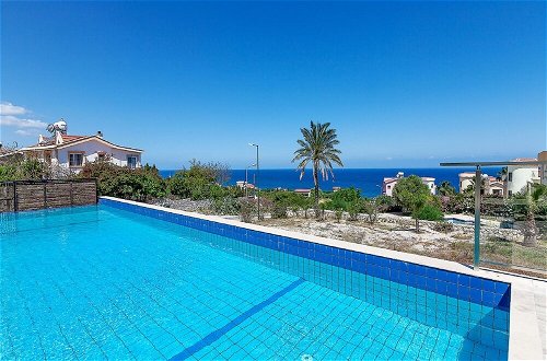 Foto 40 - An Executive 3 Bedroom Villa, Private Pool, Ac Wifi in all Rooms, Internet Tv