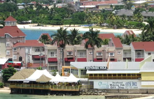 Fisherman's Point Resort - Photo 50