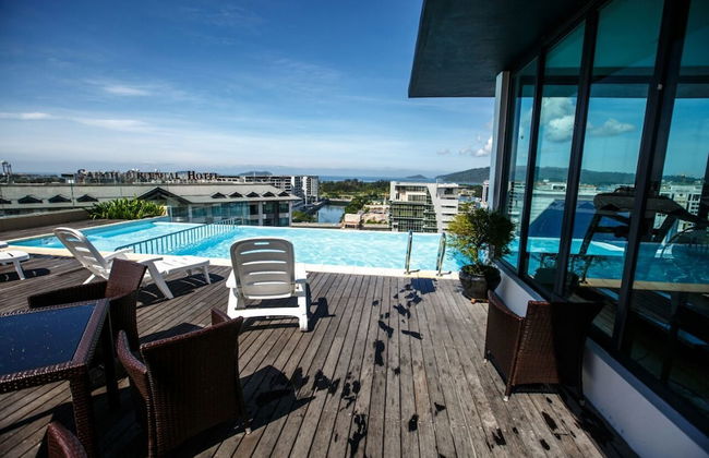Marina Travellers Suite SKY Karamunsing - Foto 19