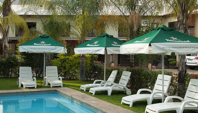 Photo 1 - Palm Valley Inn