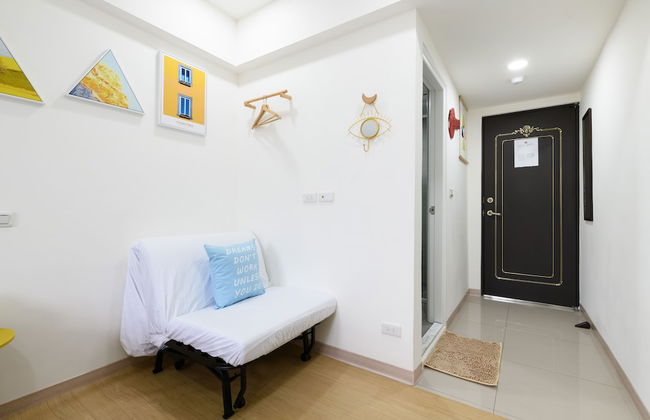 Blue sky Taipei - Photo 68