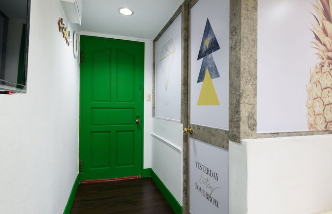 Blue sky Taipei - Photo 41