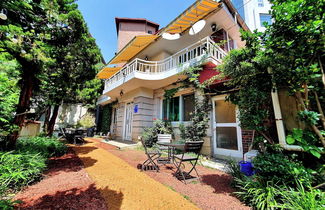 Foto 1 - SG Tailored Serviced Home 5min walk from metro