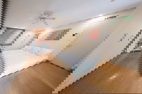 Foto 11 - SG Tailored Serviced Home 5min walk from metro
