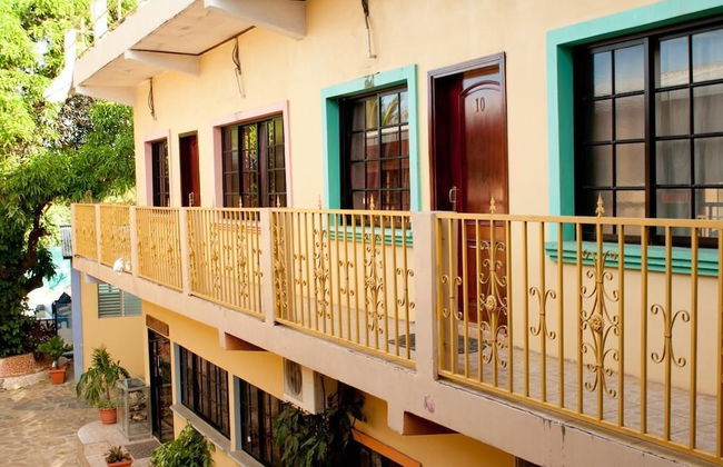 Aparthotel Las Brisas - Photo 10