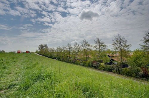 Foto 50 - Lovely Holiday Home in Kattendijke With Garden