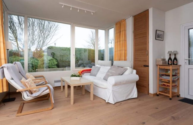 Quiet Home with Garden near Beach & Center - Foto 2