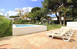 Photo 2 - Albufeira Traditional Villa With Pool by Homing