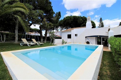Foto 1 - Albufeira Traditional Villa With Pool by Homing