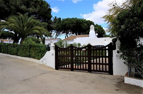 Foto 44 - Albufeira Traditional Villa With Pool by Homing