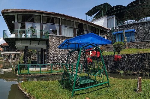 Photo 19 - Villa Pinggir Danau Puncak for 30 pax
