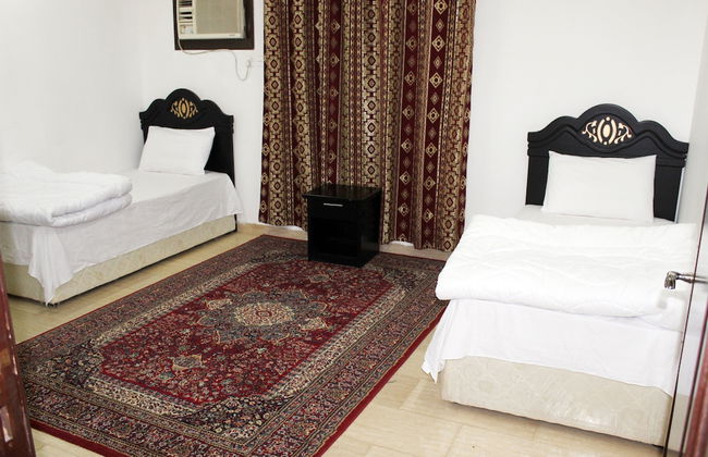 Al Eairy Furnished Apartments Qassim 4 - Foto 6