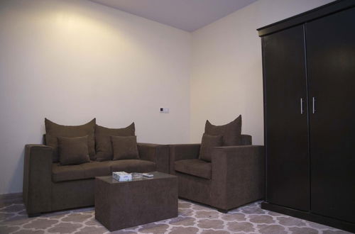 Photo 45 - Al Eairy Furnished Apartments Qassim 4