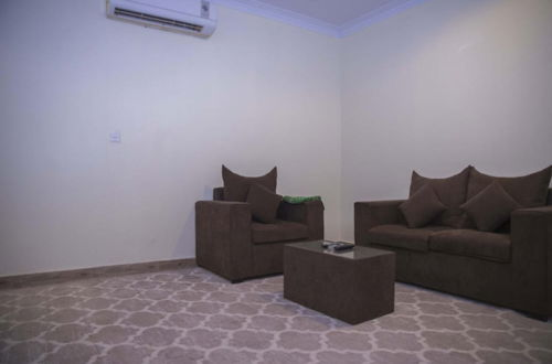 Foto 31 - Al Eairy Furnished Apartments Qassim 4