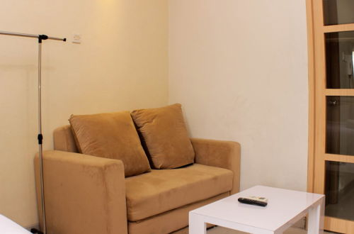 Photo 3 - Comfort Studio Room At Oasis Cikarang Apartment