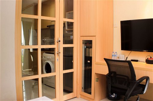 Foto 4 - Comfort Studio Room At Oasis Cikarang Apartment