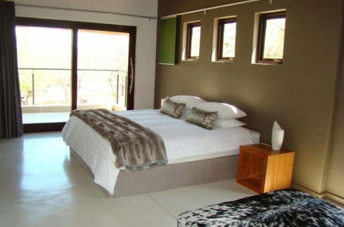 Foto 6 - BushGlam Luxury Holiday Home