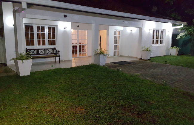 Tripper's Private Villa - Foto 13