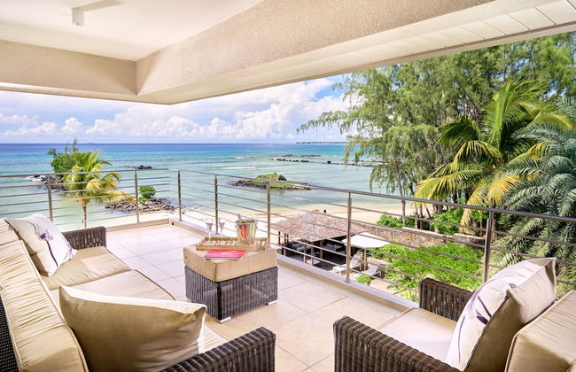 Bon Azur Beachfront Suites & Penthouses with LOV - Foto 32
