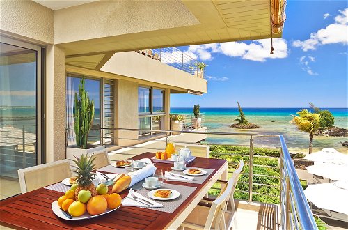 Photo 58 - Bon Azur Beachfront Suites and Penthouses by Lov