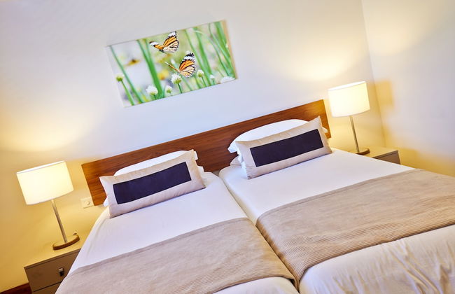 Bon Azur Beachfront Suites & Penthouses with LOV - Foto 11
