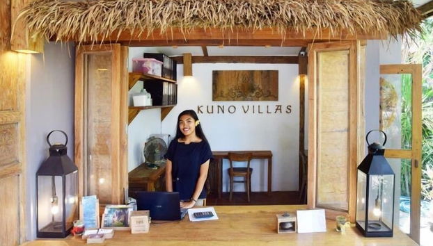 Check-in/check-out kiosk