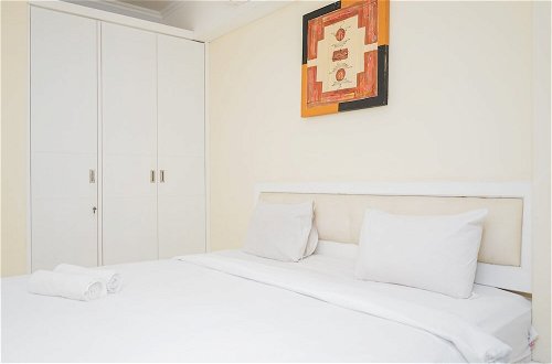 Photo 5 - Fully Furnished with Comfortable Design 1BR Apartment Silkwood Residences
