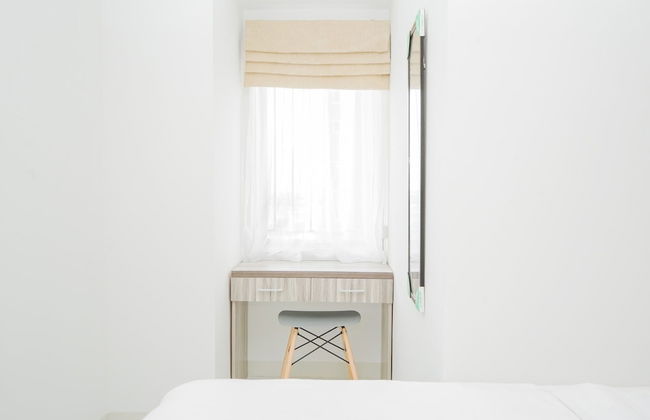 Best Price 2BR at Emerald Bintaro Apartment - Photo 17