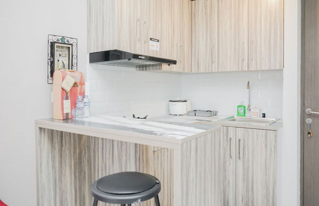 Best Price 2BR at Emerald Bintaro Apartment - Photo 13