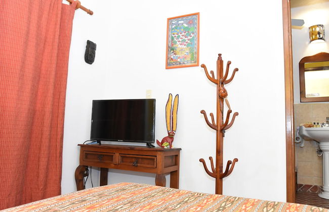 Room in B&B - Cancun Guest House 2 - Photo 11