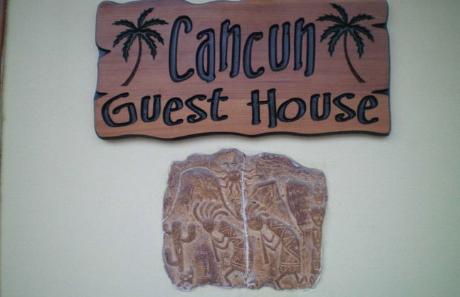 Room in B&B - Cancun Guest House 1 - Photo 17