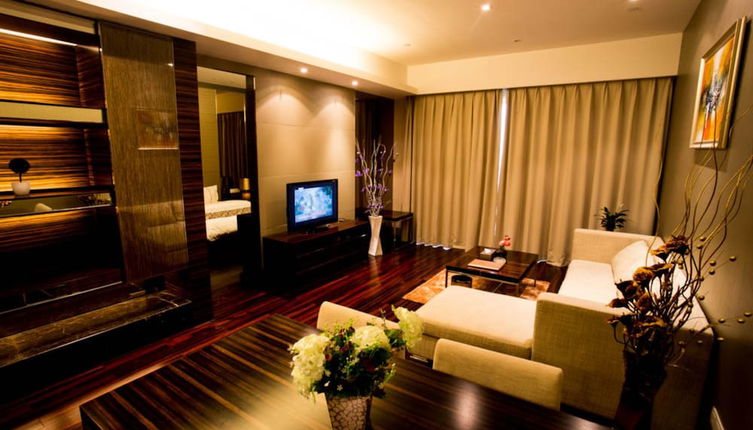 Photo 1 - Wanlong Apartment Pazhou Branch