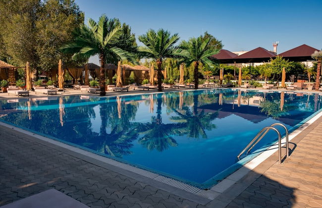 Cross Apartments and Tours - Photo 1