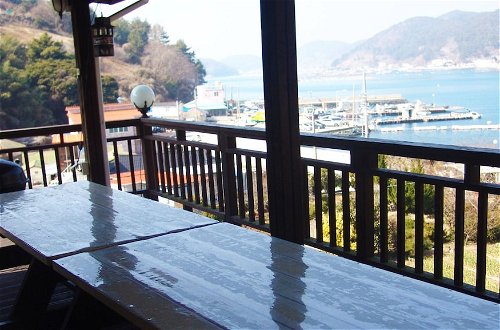 Photo 2 - Tongyeong The Sea and The Poet Pension