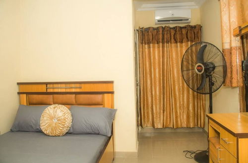 Foto 2 - Home Away From Home in Gowon Estate -0904 937 8274