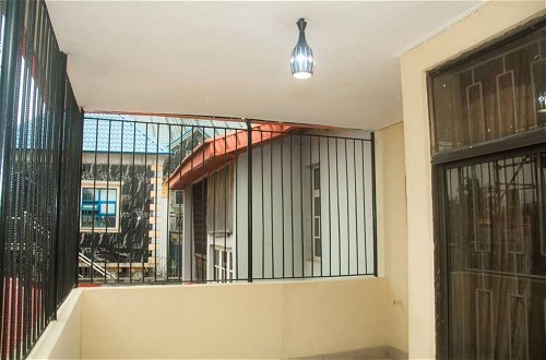 Foto 10 - Home Away From Home in Gowon Estate -0904 937 8274