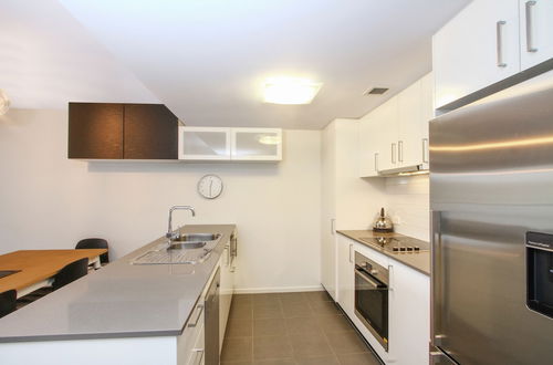 Photo 5 - Accommodate Canberra - Braddon 33