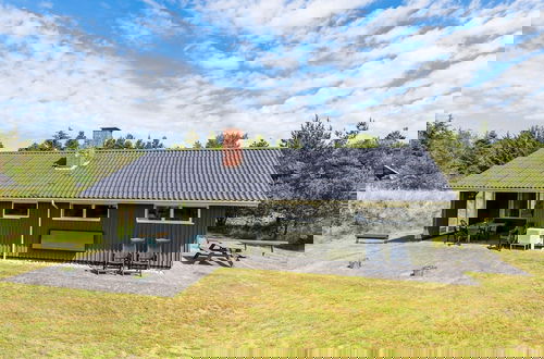 Photo 20 - 6 Person Holiday Home in Blavand