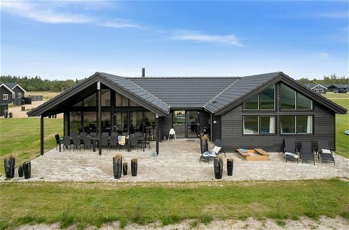 Foto 44 - 16 Person Holiday Home in Norre Nebel