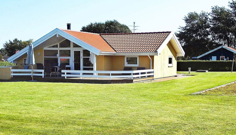 Photo 1 - 6 Person Holiday Home in Nordborg