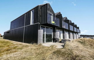 Photo 1 - 4 Person Holiday Home in Hvide Sande