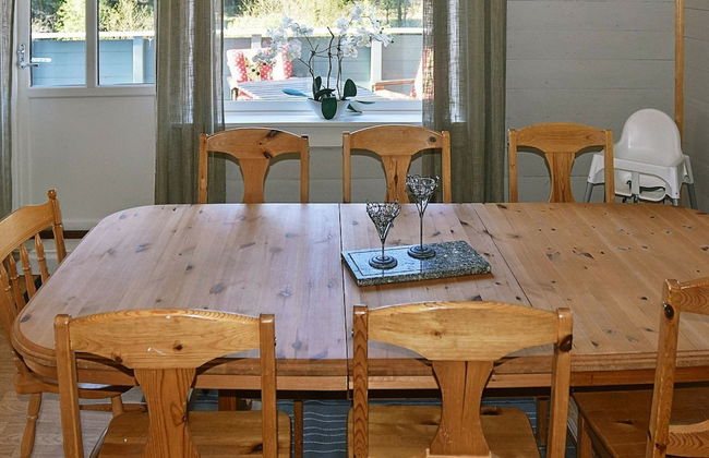 8 Person Holiday Home in Uggdal - Foto 14