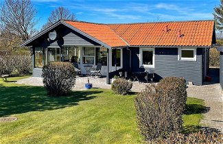 Photo 1 - 6 Person Holiday Home in Glesborg