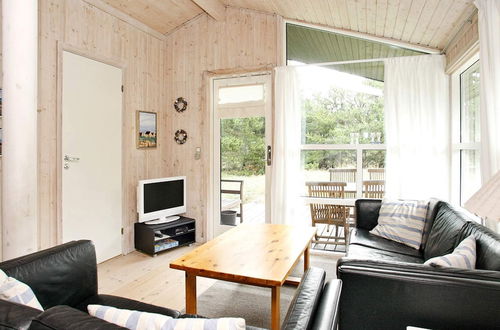 Foto 8 - 6 Person Holiday Home in Strandby