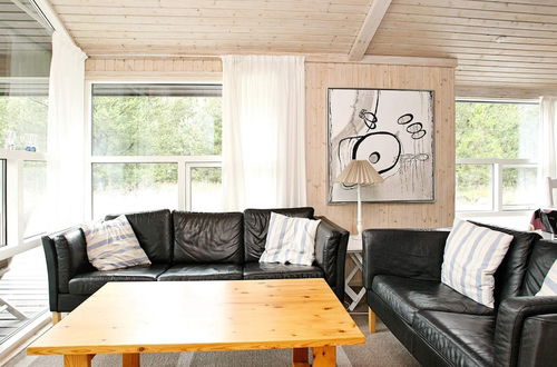 Foto 7 - 6 Person Holiday Home in Strandby