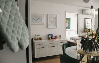 Photo 3 - Cosy Apartment in Trendy Collingwood