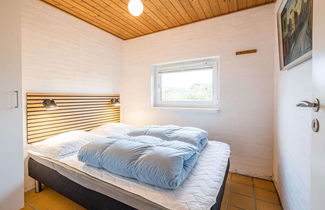 Foto 2 - 8 Person Holiday Home in Hvide Sande